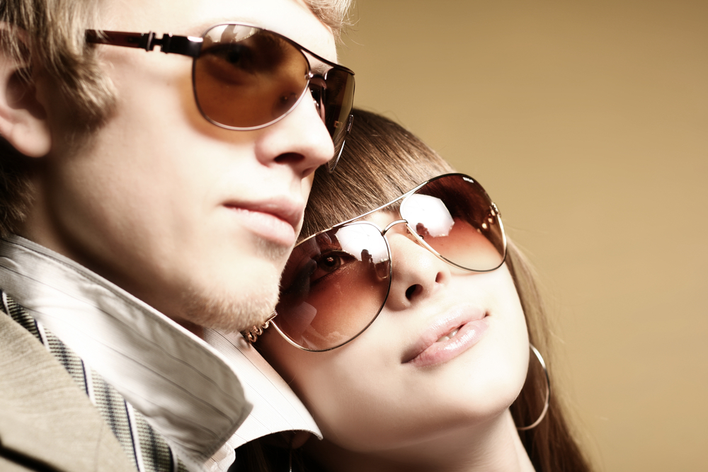 woman_man_sunglasses